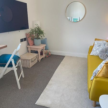 Solent Apartments Portsmouth Esterno foto
